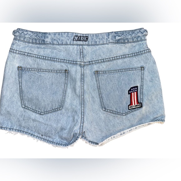 Vintage Harley Davidson Light Wash Jean Shorts Harley patches on back Sz 10 - Picture 5 of 13